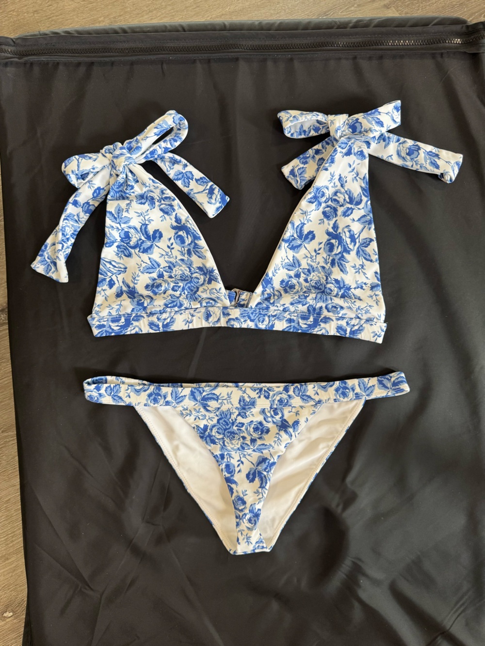 Lovers and Friends French Floral bikini swim set